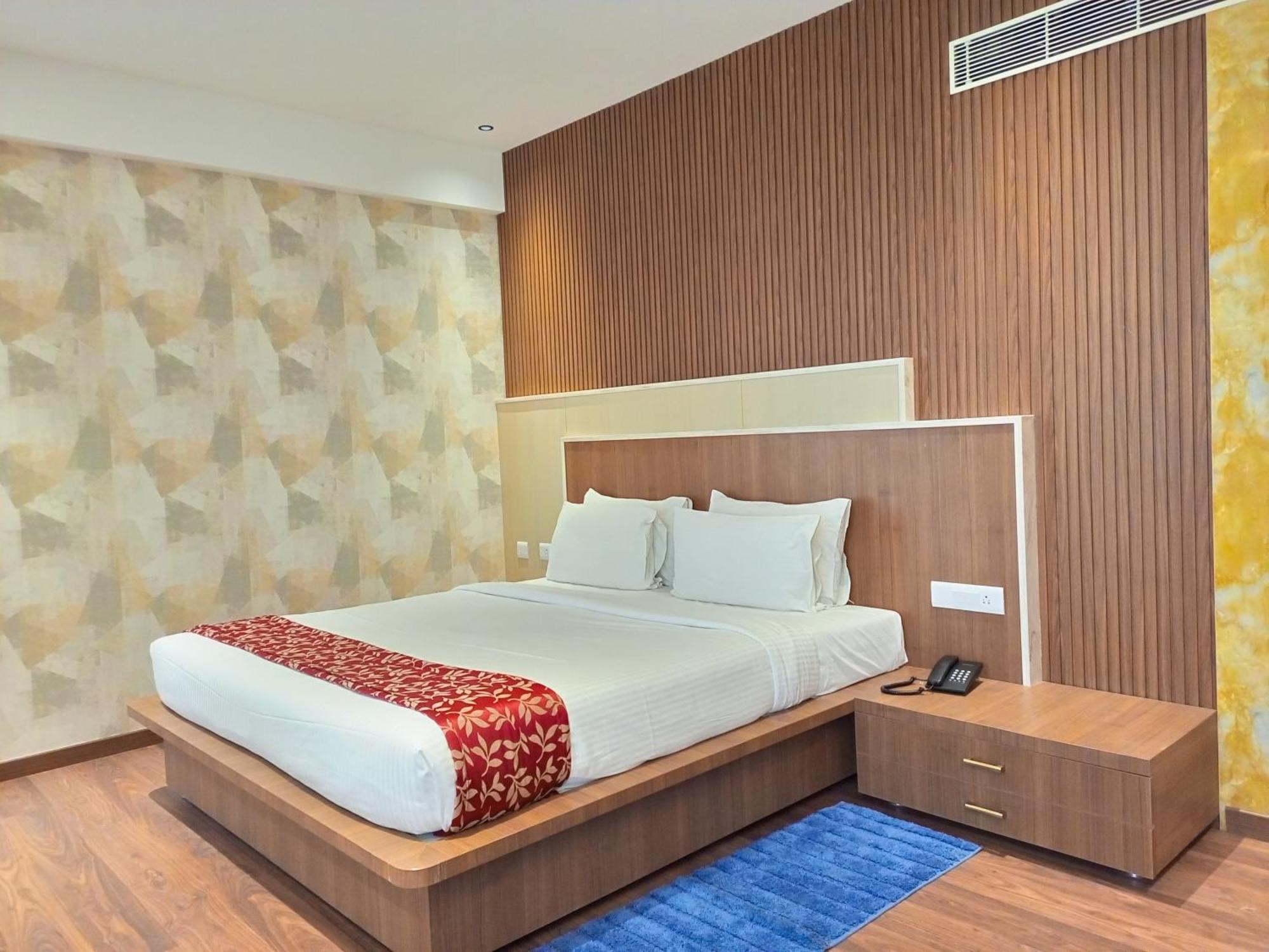 Anukulas Residency - Vellore Exterior photo